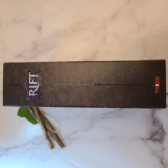 Rift boxed set, 2 disc's, hardcover book and poster. Excellent condition. - Picture 2 of 7